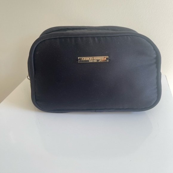 Giorgio Armani Parfums, Small Zippered Travel bag - Picture 1 of 14